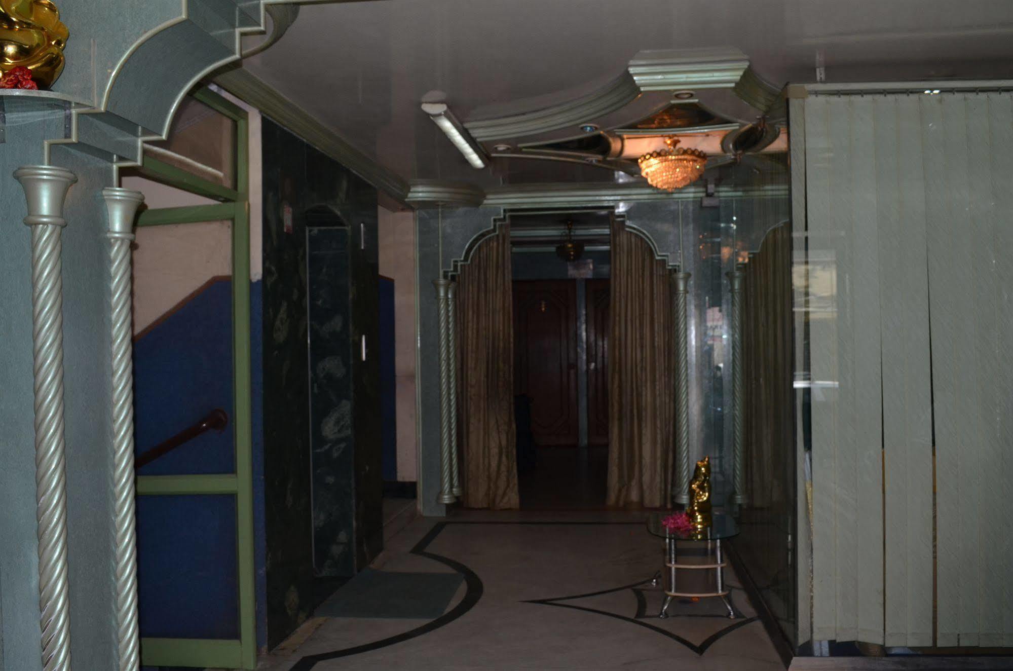 Hotel T.A.P. Paradise Bangalore Dış mekan fotoğraf